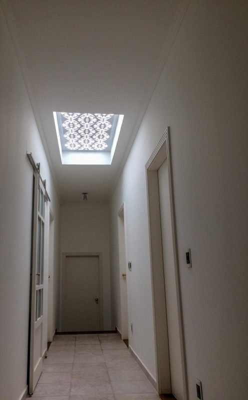 Sombra em Claraboia – Design Hamar, na cor branca