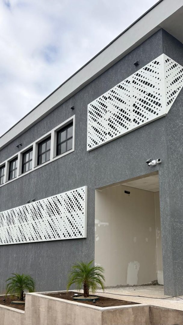 Fachada com brise I Design Casual